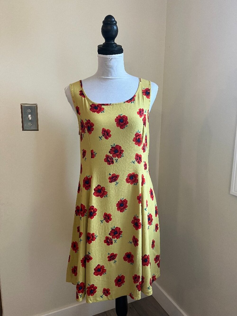 Vintage Betsey Johnson, Rose Print, Circa 1995, Size Medium